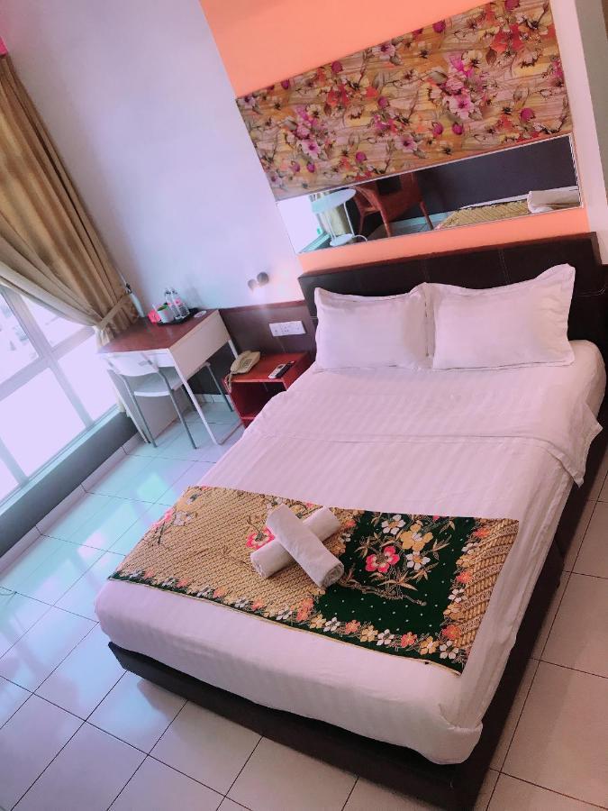 קמפונג דנגקיל Langit Langi Hotel @ Klia/Klia2 מראה חיצוני תמונה