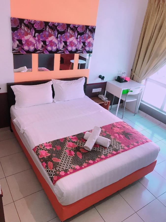 קמפונג דנגקיל Langit Langi Hotel @ Klia/Klia2 מראה חיצוני תמונה